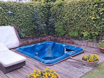 vasca idromassaggio 5 posti