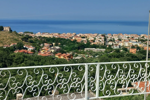 Villetta a schiera ristrutturata Praia a mare