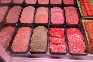 Attività di macelleria ben avviata completa