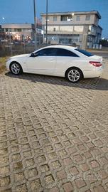 Mercedes classe e 220 coupé 