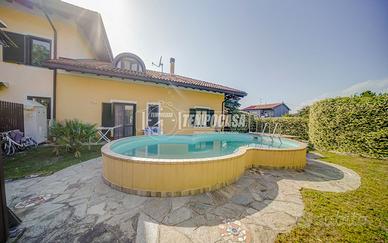 CASTELLETTO TICINO - QUADRILOCALE CON GIARDINO E P