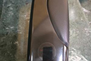 bracciolo universale auto