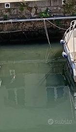 Ormeggio 2,3 x 6,5 con telecamere, acqua, luce