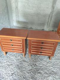 Como e comodini in legno