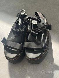 Dr. Martens sandali donna - modello platform 38