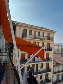 Tenda in pvc da terrazzo a caduta verticale