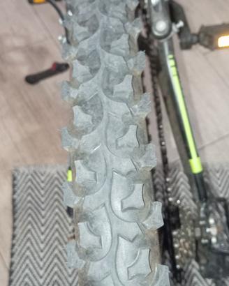 bici rockraider st 530