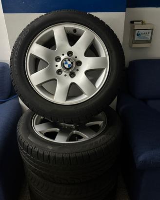 BMW CERCHI IN LEGA R16