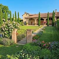 Casale completamente nuovo