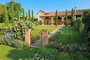 Casale completamente nuovo