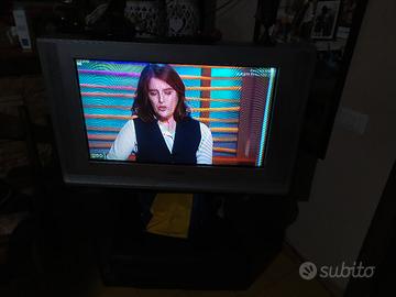 R e G a L o TV con tubo catodico 480p 