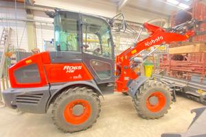 PALA GOMMATA KUBOTA  R065