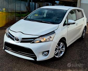 Toyota verso  A.F.F.A.R.E 