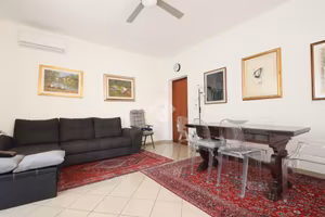 5 LOCALI A ALBA ADRIATICA