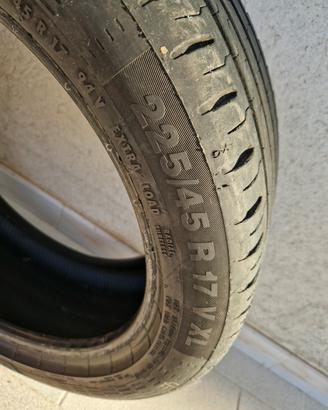 Set 4 gomme estive Continental 225/45 r17