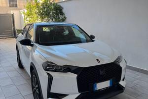 DS3 Crossback Performance Line Plus – Bianca