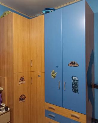 ARMADIO CAMERETTA ANGOLARE (SMONTATO) ZONA BOCCEA