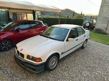 BMW E36 320 i ASI