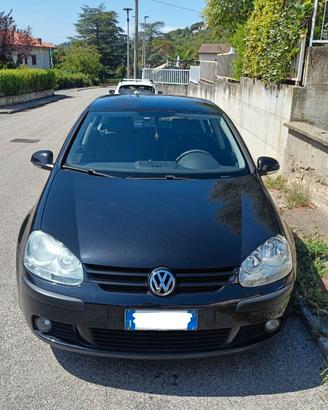 Volkswagen Golf  1.6 FSI  5p Benzina/Metano