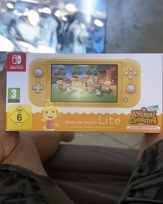 Nintendo switch lite + animal crosding
