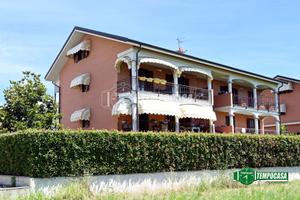 6 LOCALI