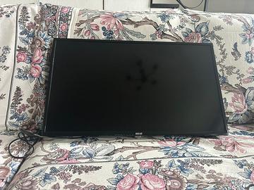 Televisore Akai 32" + staffa posteriore