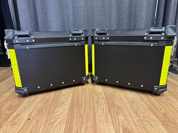 Coppia bauletti laterali in alluninio