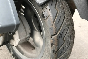 Gomma posteriore Kymco Dink Pirelli Angel 1407012