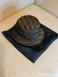 Fendi cappello FF taglia L