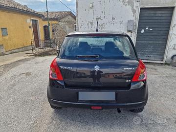 Suzuki Swift 1.3 Benzina 4x4