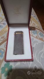 accendino Must the cartier ca120010 placato oro 