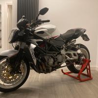 Mv brutale r 910 corse