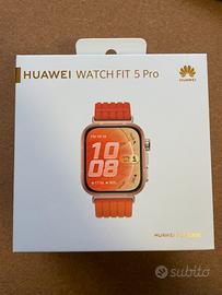 Huawei Watch Fit 5 Pro + Cinturino + Caricatore