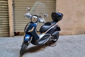 Berverly 300 i.e.