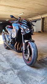 Kawasaki Z800e 