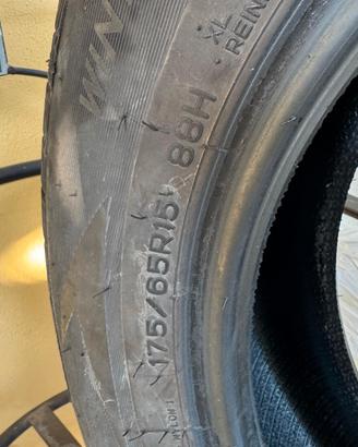 pneumatici invernali falken