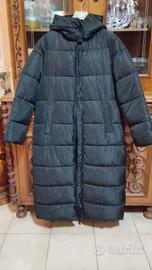 piumino lungo nero primadonna 