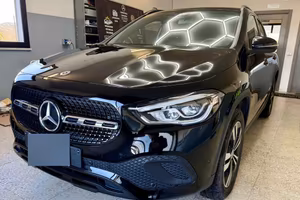 MERCEDES GLA 180 D