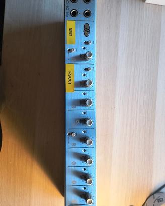 Focusrite Sapphire PRO 10 scheda audio