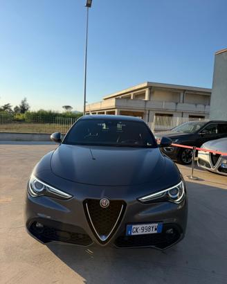 Alfa Romeo Stelvio 2.2 Turbodiesel 190 CV AT8 Q4 B