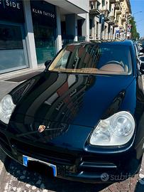 Porsche Cayenne S Asi