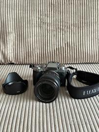 Fujifilm X-T5 con XF 16-50 mm f/2.8 R LM WR