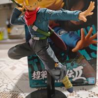 Figure Trunks ssj con scatolo