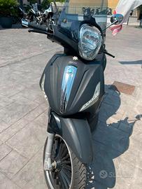 Piaggio Beverly 300 i.e.