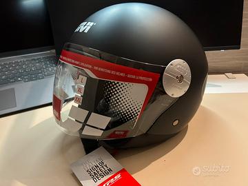 GIVI 10.7 M-Jet NERO OPACO - M - NUOVO (Vespa GTS)