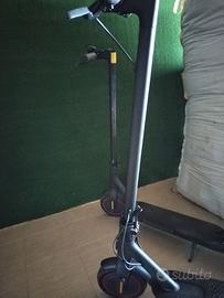 Monopattino elettrico Xiaomi mi scooter pro2 nuovo