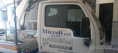 Nissan cabstar marzo 2004