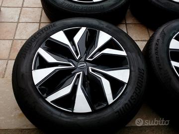 CERCHI E GOMME 17 ORIGINALI NISSAN COD:2061