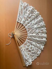 Elegante Ventaglio in Pizzo Tombolo/Cantù e Legno