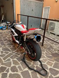 Yamaha r6